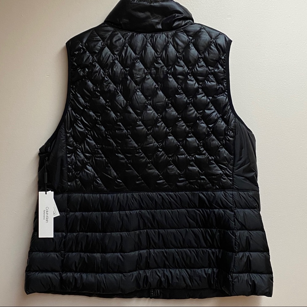 Calvin Klein Performance Black Down Puffy Vest - Picture 8 of 8